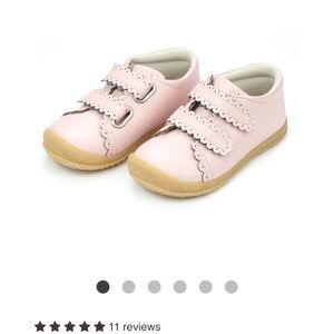 EUC L'Amour Marisa Pink Scalloped Toddler Shoes Size 8